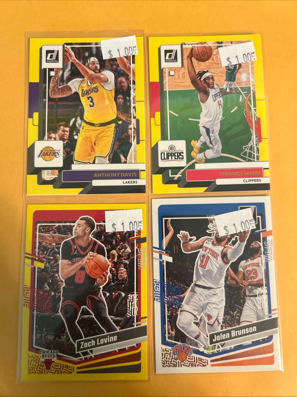 22-23 Donruss Yellow Flood 129 Anthony Davis, Zach Lavine 28 Terance Mann 125 ++